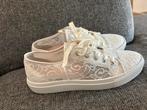 Fiarucci Nelli Bruidsschoenen Maat 42, Ophalen of Verzenden, Zo goed als nieuw, Wit, Sneakers of Gympen