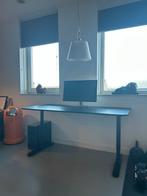 IKEA Bekant Bureau 160x80 - Zwart - In hoogte verstelbaar, Huis en Inrichting, Bureaus, Ophalen, In hoogte verstelbaar, Zo goed als nieuw