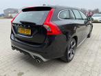 Volvo V60 2.0 5 cilinder R-Design, Auto's, Voorwielaandrijving, Euro 5, Gebruikt, Zwart
