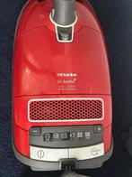Miele S8 2200 watt, Ophalen of Verzenden, Gebruikt, 2000 watt of meer