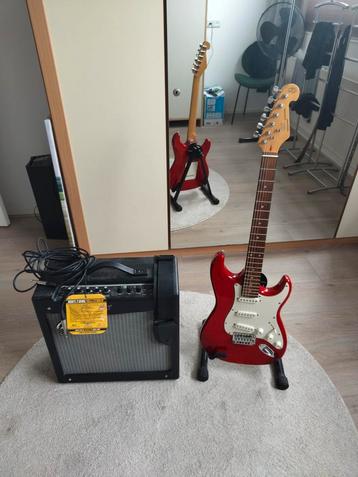 SX Gitaar & Fender Mustang Versterker beschikbaar voor biedingen