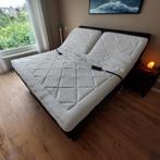 Comfortabel elektrisch verstelbaar Swiss Sense bed (190x200), Huis en Inrichting, Slaapkamer | Boxsprings, Ophalen, Zwart, Tweepersoons