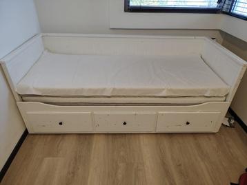slaapbank (hemnes IKEA) beschikbaar voor biedingen