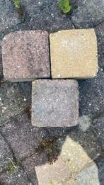 Te koop +/- 300 10x10 cm betonklinkers, Tuin en Terras, Tegels en Klinkers, Ophalen, Klinkers, Zo goed als nieuw, 10 m² of meer