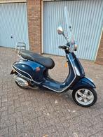 Vespa primavera 4takt 4klepper Geelkenteken 45km, Fietsen en Brommers, Scooters | Vespa, Ophalen, Overige modellen, Maximaal 45 km/u