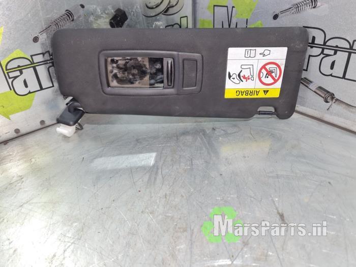 Zonneklep van een BMW 3-Serie, Auto-onderdelen, Interieur en Bekleding, BMW, Gebruikt, 6 maanden garantie, 12 maanden garantie