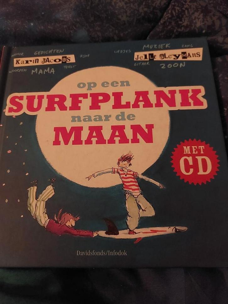Op een Surfplank naar de Maan - Met CD, Boeken, Kinderboeken | Jeugd | onder 10 jaar, Zo goed als nieuw, Sprookjes, Ophalen of Verzenden