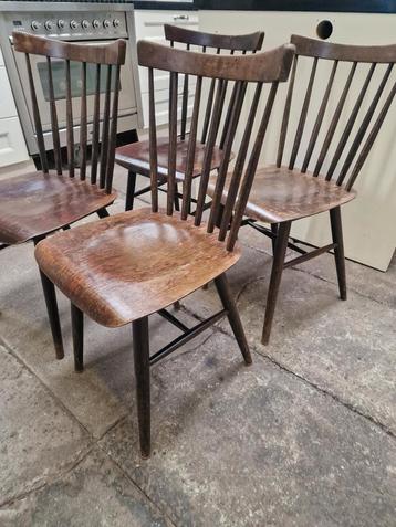 Vintage Thonet spijlen stoelen Dinning Chairs beschikbaar voor biedingen