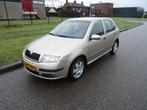 Skoda Fabia 1.4-16V Elegance, Voorwielaandrijving, Gebruikt, 4 cilinders, Beige