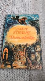 Mary Stewart Shirley Hughes Bezemsteeltje vintage, Boeken, Ophalen of Verzenden, Zo goed als nieuw