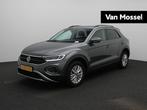 Volkswagen T-Roc 1.0 TSI Life | Apple carplay | Parkeersenso, Voorwielaandrijving, 12 maanden, Stof, Gebruikt