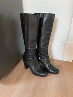 Dameslaarzen Prada maat 38,5 volleig leer, Ophalen of Verzenden, Gedragen, Zwart, Hoge laarzen