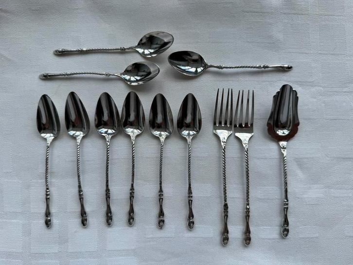 9 Zilveren theelepels, 2 zilveren vorkjes en 1 suikerschep, Antiek en Kunst, Antiek | Bestek, Ophalen of Verzenden