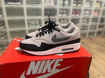 Nike Air Max 1 By You - Maat 42 beschikbaar voor biedingen