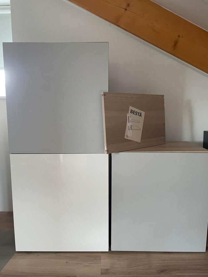 IKEA wandmeubel, model Besta izgs!, Huis en Inrichting, Kasten | Wandmeubels, Zo goed als nieuw, Minder dan 100 cm, Minder dan 150 cm
