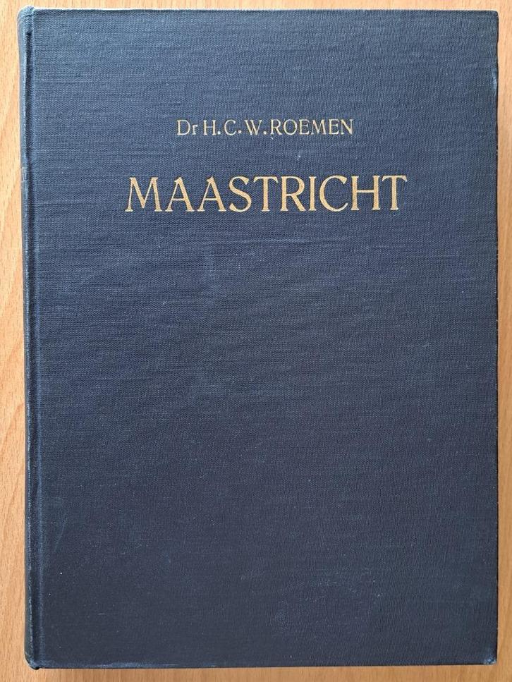 Limburgensia: Maastricht., Boeken, Geschiedenis | Stad en Regio, Zo goed als nieuw, 20e eeuw of later, Ophalen of Verzenden