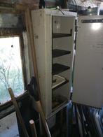 Kleine hang lockerkast ongeveer 110 hoog x 40 x 25, Huis en Inrichting, Ophalen of Verzenden, Gebruikt