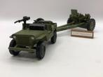 Dinky Toys 615 US Jeep+105mm Howitzer -GOED- M11, Hobby en Vrije tijd, Modelauto's | 1:43, Gebruikt, Auto, Dinky Toys, Ophalen of Verzenden