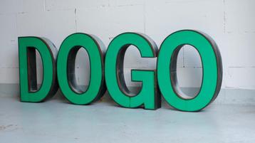 Vintage letter lamp G O O D - D O G - D O & G O - G O D beschikbaar voor biedingen