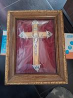 Kruisbeeld in Lijst - Nette Staat, Antiek en Kunst, Antiek | Religie, Ophalen