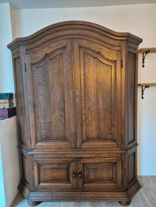 De puydt buffetkast zoekt nieuw thuis !, Antiek en Kunst, Antiek | Meubels | Kasten, Ophalen