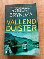 Vallend Duister - Robert Bryndza, Boeken, Robert Bryndza, Ophalen of Verzenden, Zo goed als nieuw, Nederland