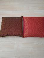 Sierkussens tomaatrood en aubergine, Huis en Inrichting, Woonaccessoires | Kussens, Ophalen, Zo goed als nieuw, Vierkant
