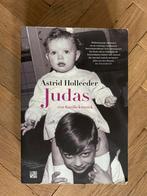 Judas - Astrid Holleeder, familiekroniek, Ophalen of Verzenden, Zo goed als nieuw, Overige