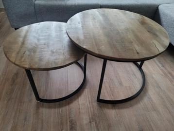 Mooie Ronde Salontafels Set Van 2 Stuks  beschikbaar voor biedingen