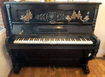 piano beschikbaar voor biedingen