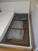 Ikea bed ombouw 200x180, Huis en Inrichting, Slaapkamer | Bedden, Ophalen, Wit, Tweepersoons, Zo goed als nieuw