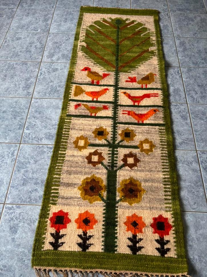 Wollen heel apart retro vitrage vloerkleed wandkleed bv, Huis en Inrichting, Stoffering | Tapijten en Kleden, Zo goed als nieuw