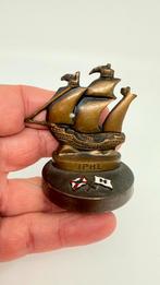 Bronzen paper press van een schip. 1918-1923, Verzenden, Gebruikt, Motorboot of Zeilboot, Gebruiksvoorwerp