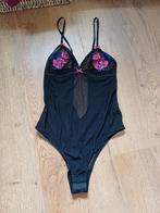 Mesh body met borduursel maat XS, Hunkemöller, Ophalen of Verzenden, Zwart, Body of Korset
