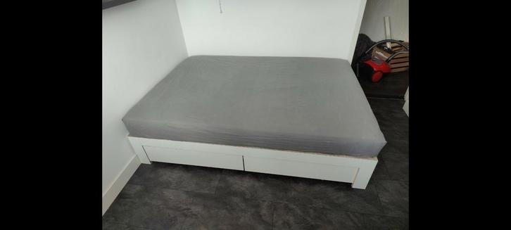 Degelijk 140 bed met lades!, Antiek en Kunst, Antiek | Meubels | Bedden, Ophalen