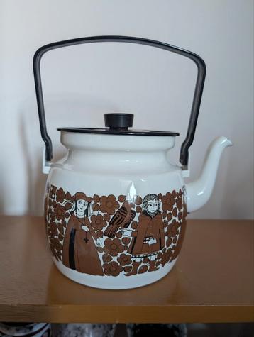 Vintage Arabia Finland Emaille theepot Medieval Troubadour beschikbaar voor biedingen
