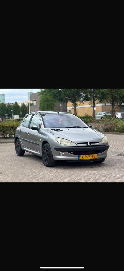 Peugeot 206 1.6 16V 5D 2002 Grijs, Auto's, Peugeot, Particulier, Benzine, C, Hatchback, Handgeschakeld, Origineel Nederlands, Zilver of Grijs