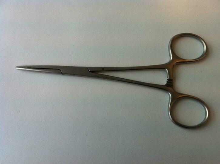 Arterieklemmen en overig RVS instrumentarium medicon, Diversen, Braces, Zo goed als nieuw, Ophalen of Verzenden