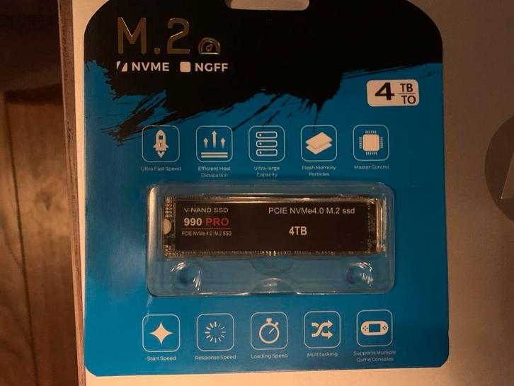SSD kaart - 990 Pro 4TB NVMe SSD - Nieuw!, Computers en Software, Harde schijven, Nieuw, Desktop, Intern, SSD, SATA, Ophalen of Verzenden