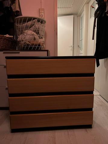 Ladekast (kleding) incl kleine lade kast (prulletjes)