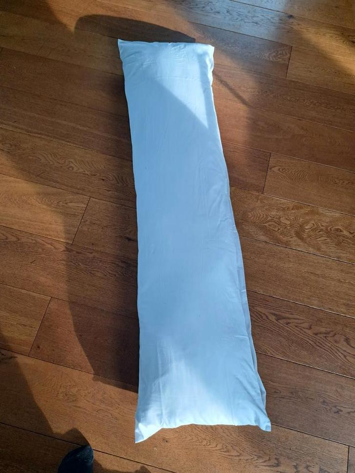 Zijslaper met 2 witte hoezen, Huis en Inrichting, Slaapkamer | Beddengoed, Kussen, Eenpersoons, Wit, Ophalen of Verzenden