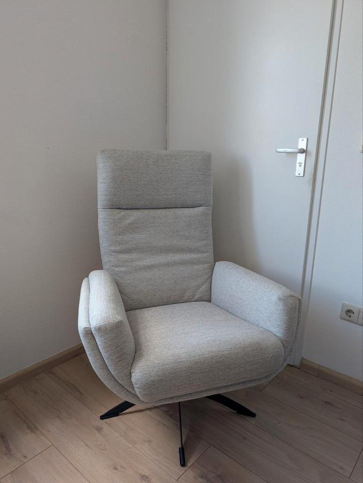 Lichtgrijze fateuil van Trendhopper, Huis en Inrichting, Fauteuils, Gebruikt, Stof, 75 tot 100 cm, 75 tot 100 cm, Ophalen