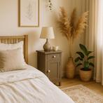 Stijlvol houten nachtkastje in landelijke stijl, Huis en Inrichting, Slaapkamer | Nachtkastjes, Ophalen, Gebruikt, Minder dan 45 cm