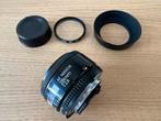 Nikon 28mm 2.8 lens met zonnekap, Ophalen of Verzenden, Gebruikt, Groothoeklens