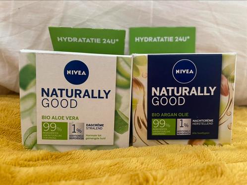 Set van 2 nieuwe NIVEA Naturally Good crèmes – Dag & Nacht, Sieraden, Tassen en Uiterlijk, Uiterlijk | Gezichtsverzorging, Nieuw