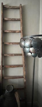 Originele houten schilders trap, stoer en sober, Ophalen, Gebruikt
