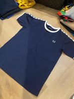 Fred Perry blauw T shirt maat 11/12, 152 zgan, Ophalen of Verzenden, Nieuw, Overige maten, Blauw