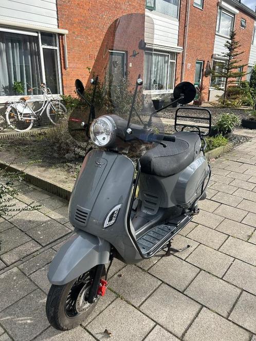 Scooter Djjd Cashmere 2021, Fietsen en Brommers, Snorfietsen en Snorscooters, Gebruikt, Overige merken, Benzine, Ophalen of Verzenden