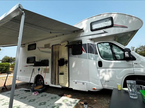 Vanaf juli beschikbaar: camper; UNIEK! 6 vaste bedden!, Caravans en Kamperen, Campers, Particulier, Half-integraal, meer dan 6