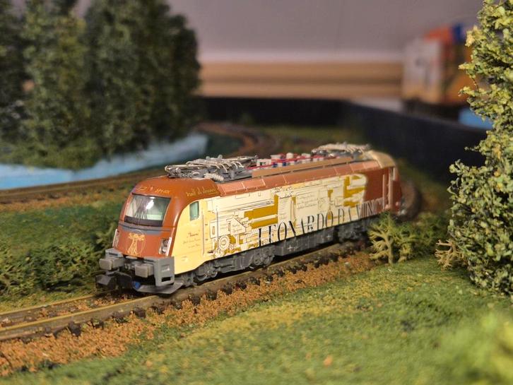Hobbytrain SŽ 541 101 Leonardo da vinci., Hobby en Vrije tijd, Modeltreinen | N-Spoor, Zo goed als nieuw, Locomotief, Gelijkstroom